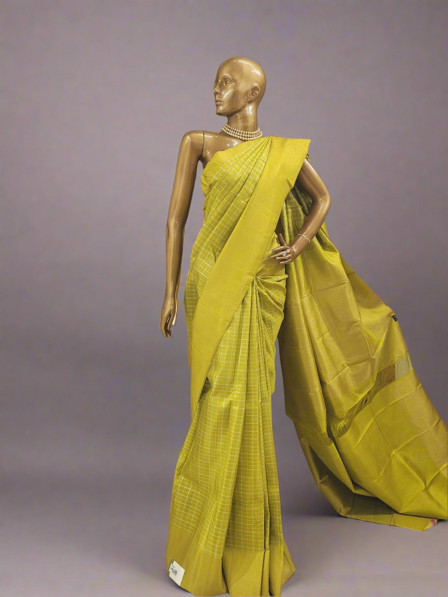 Charita gold silver checked kanchipuram silk saree