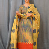 Polka dupatta