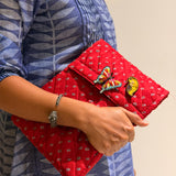 Brooches - Colourful Parakeet Face