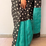 Tuhina Dots Print Play Organza Saree - Teal