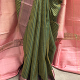 Tejasvi green dusty pink thread woven Kanchipuram silk saree