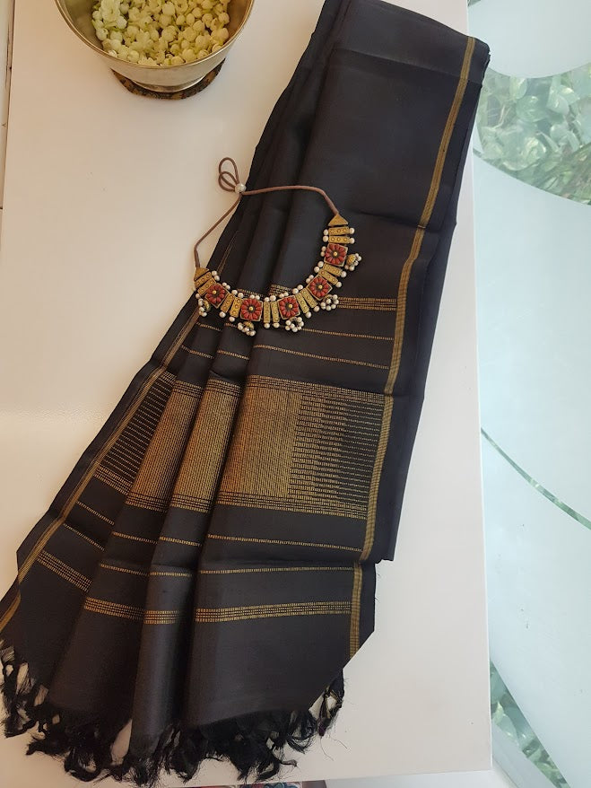 Black silk dupatta with zari lines on pallu and thin border