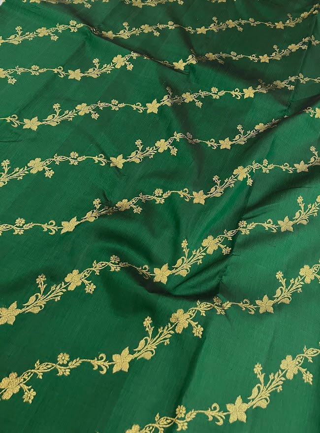 Bottle green thodar butta kanchipuram silk saree 1