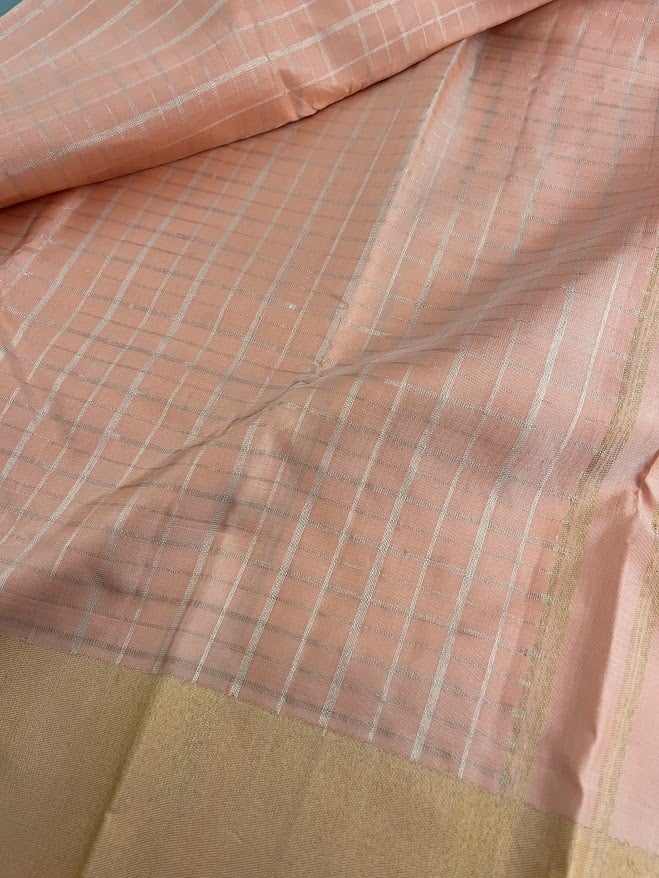 Charita peach sorbet checked kanchipuram silk saree 3