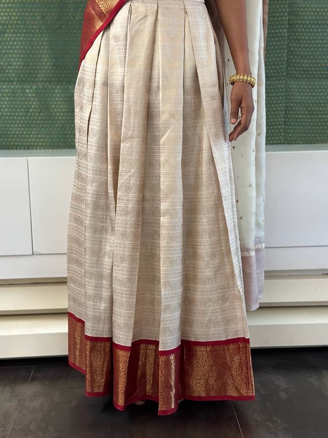 Cream kanchi silk skirt set 3