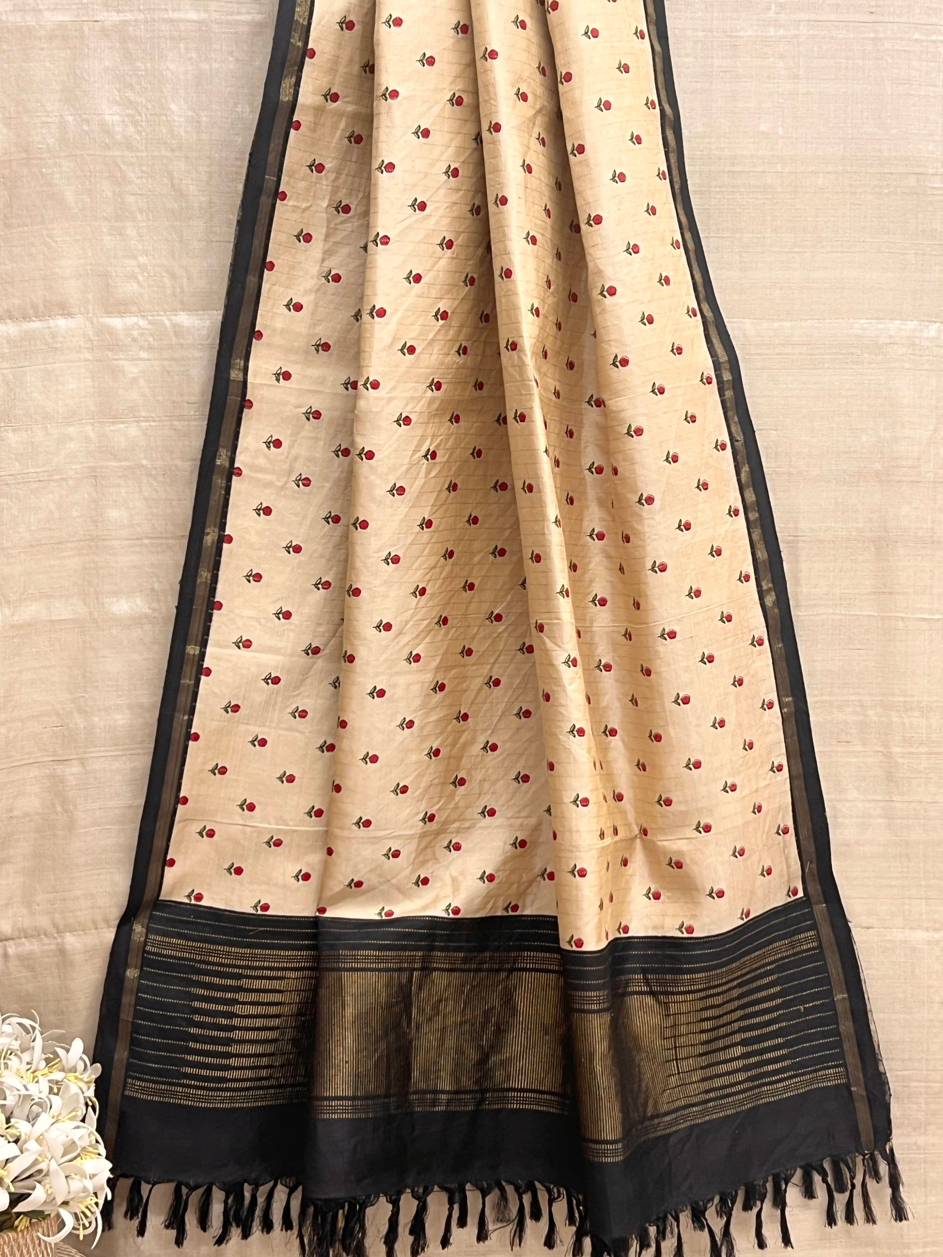 Mila little flowers silk dupatta