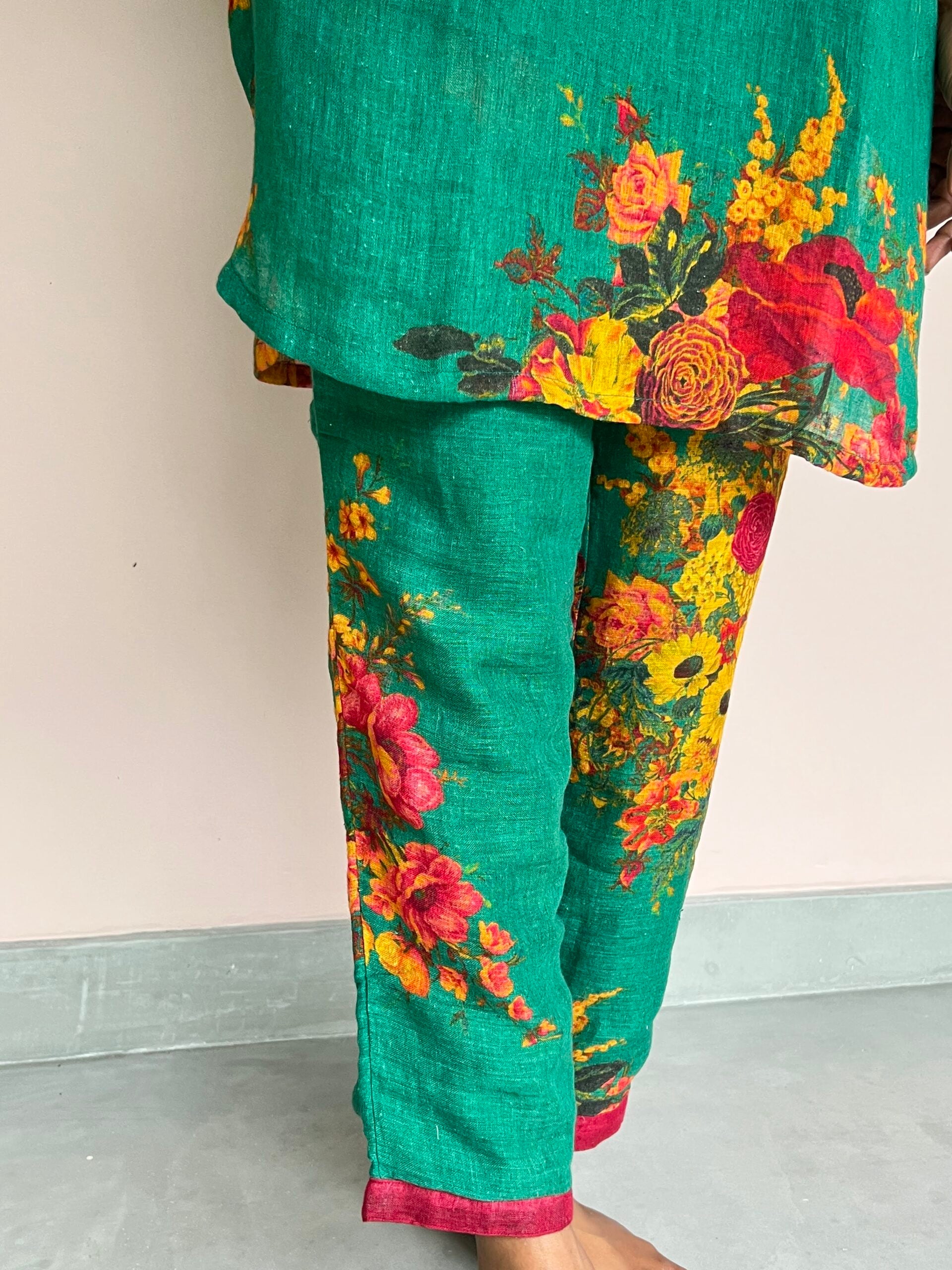 Green-floral-linen-printed-co-ordinates-3-1.jpg