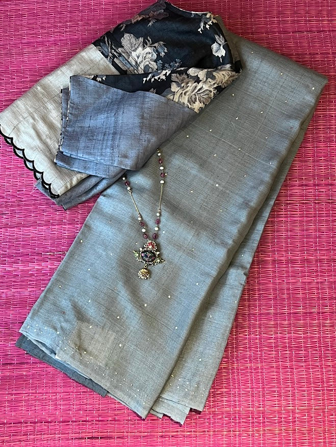 Grey mukaish work tussar saree 1