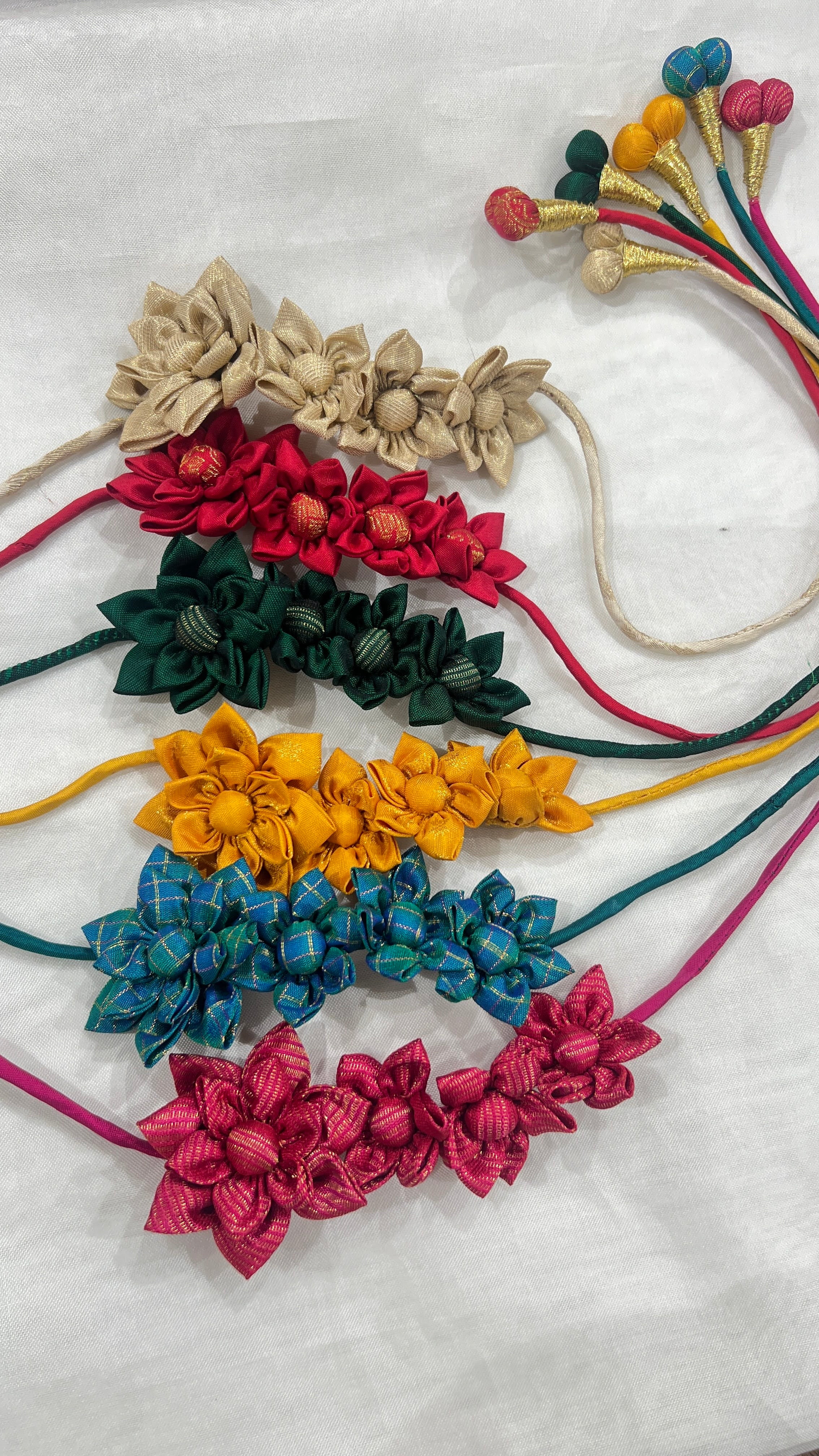 Floral gajra