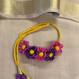 Dual toned Gajra