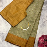 Maya tiny flowers saree