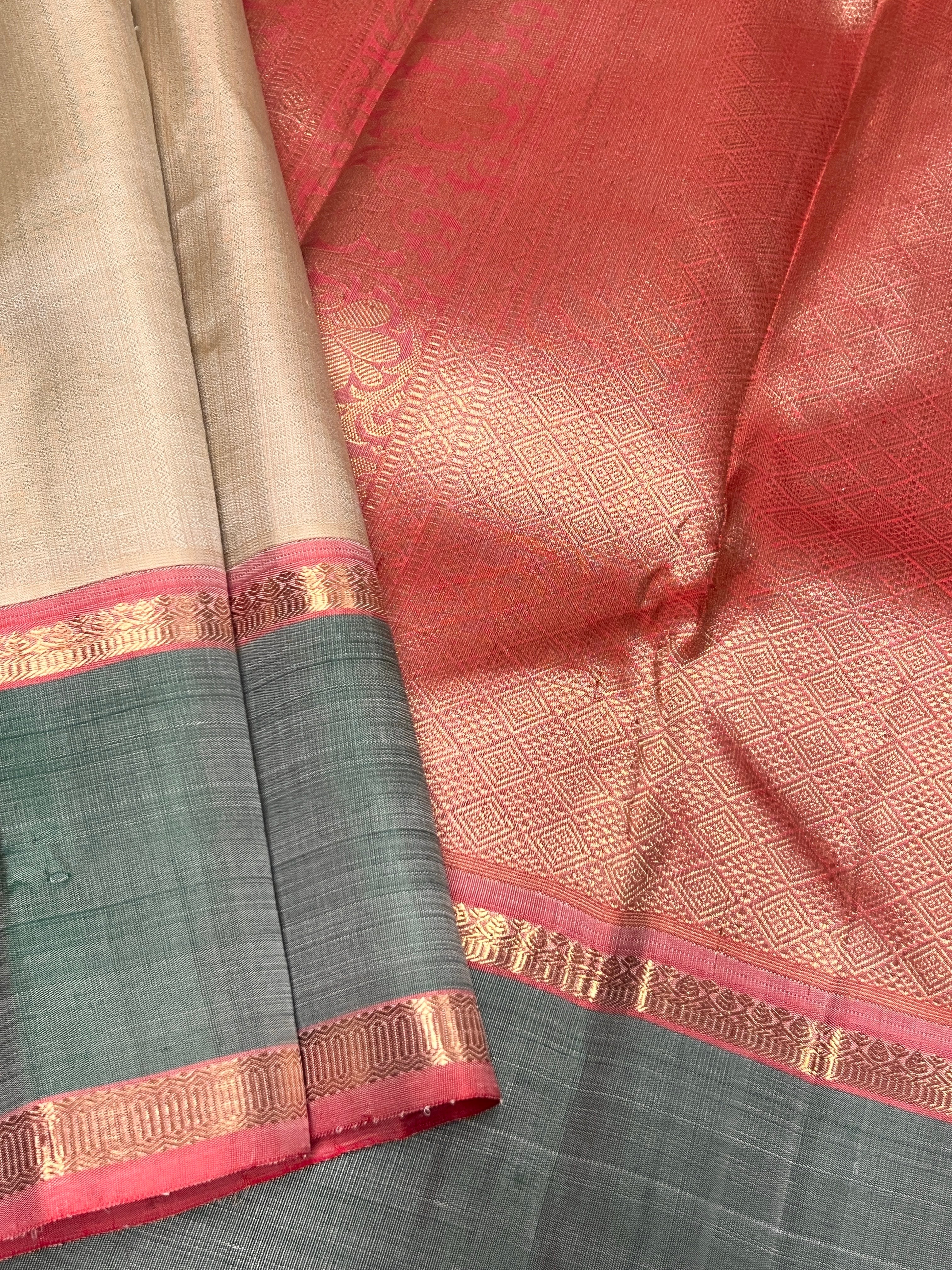 Tejasvi rudraksh kanchipuram silk saree