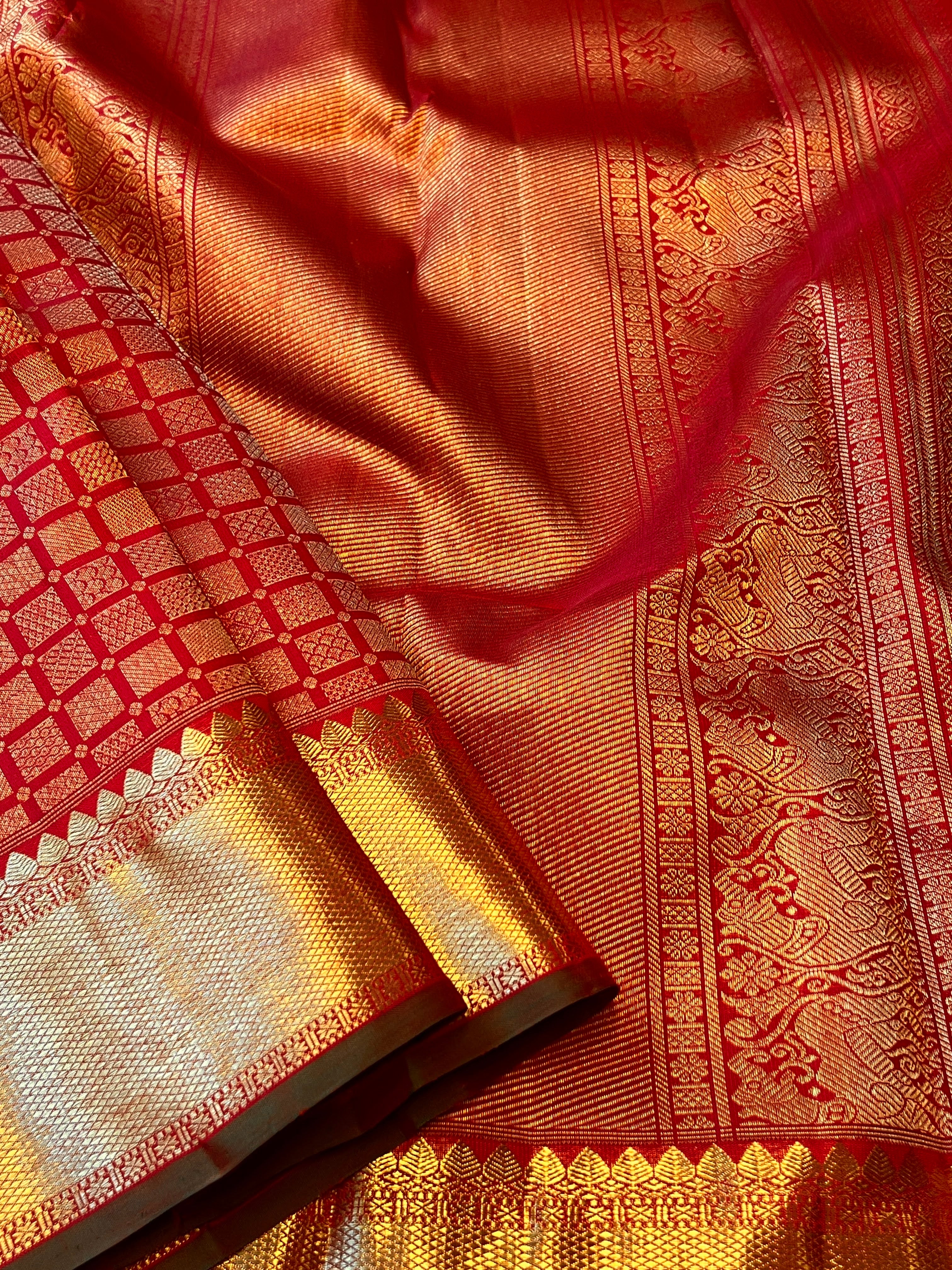 Sumangala multidesign kanchipuram silk saree