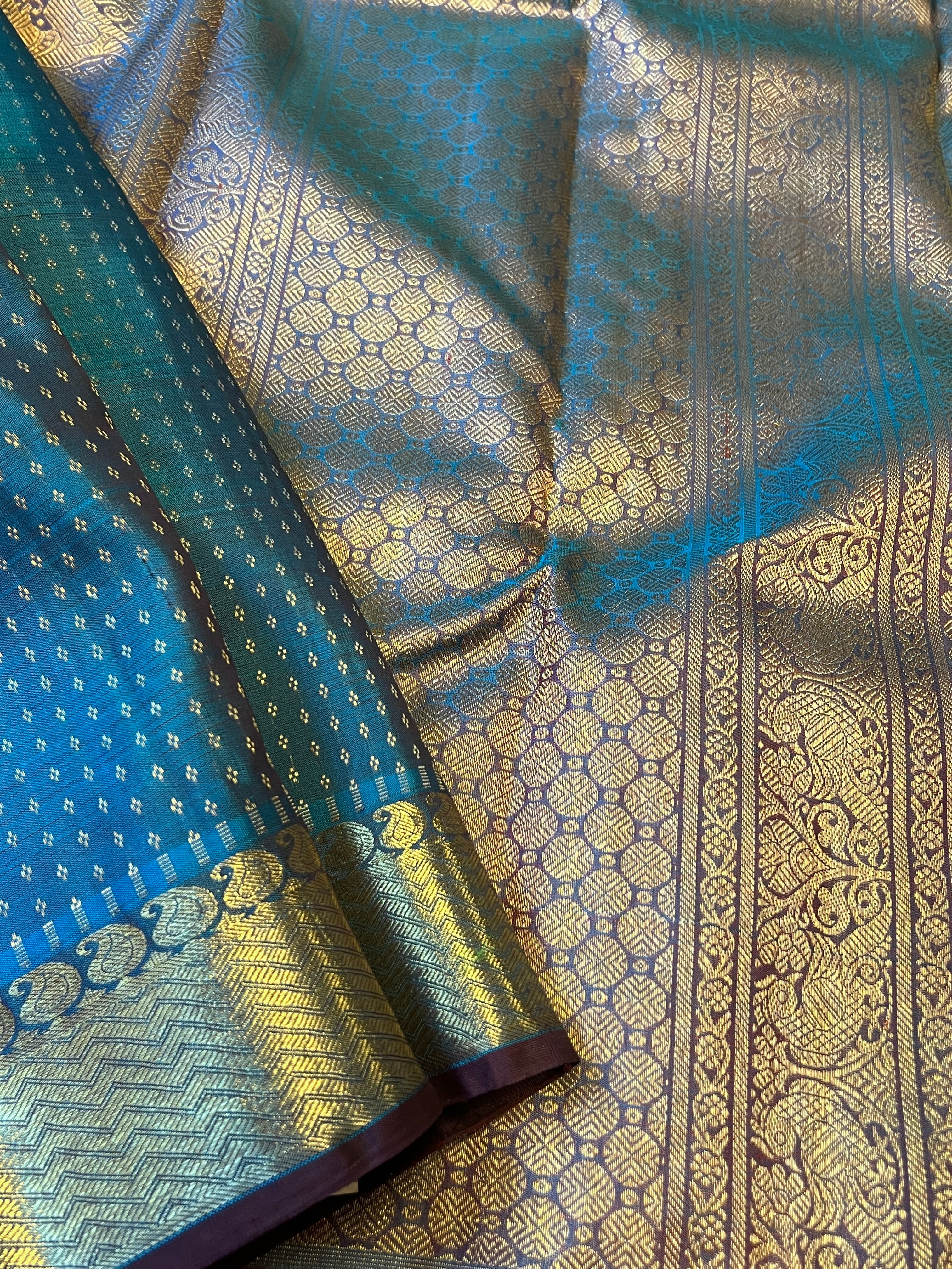 Sumangala million lights kanchipuram silk saree