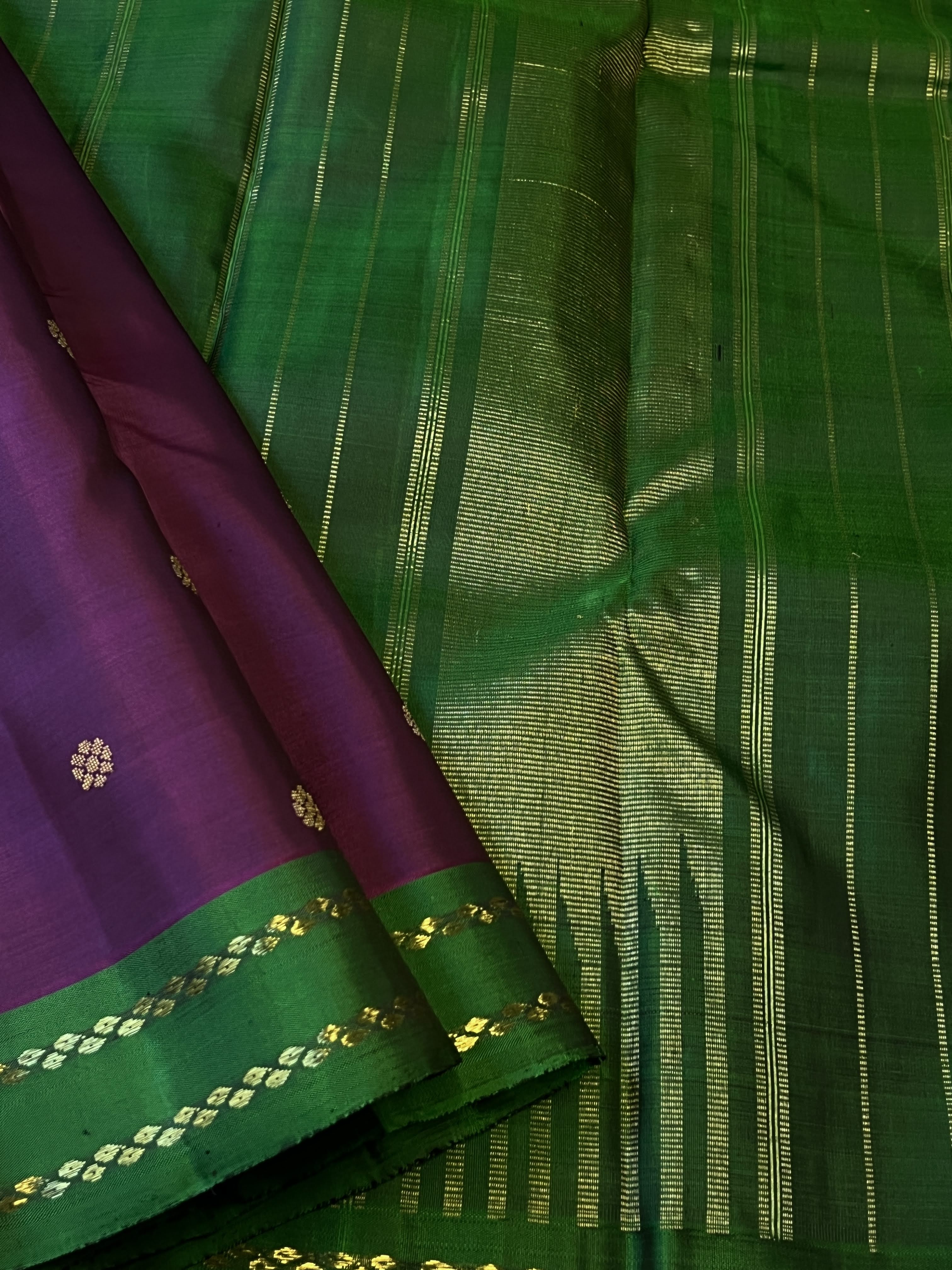 Vera twin border kanchipuram silk saree