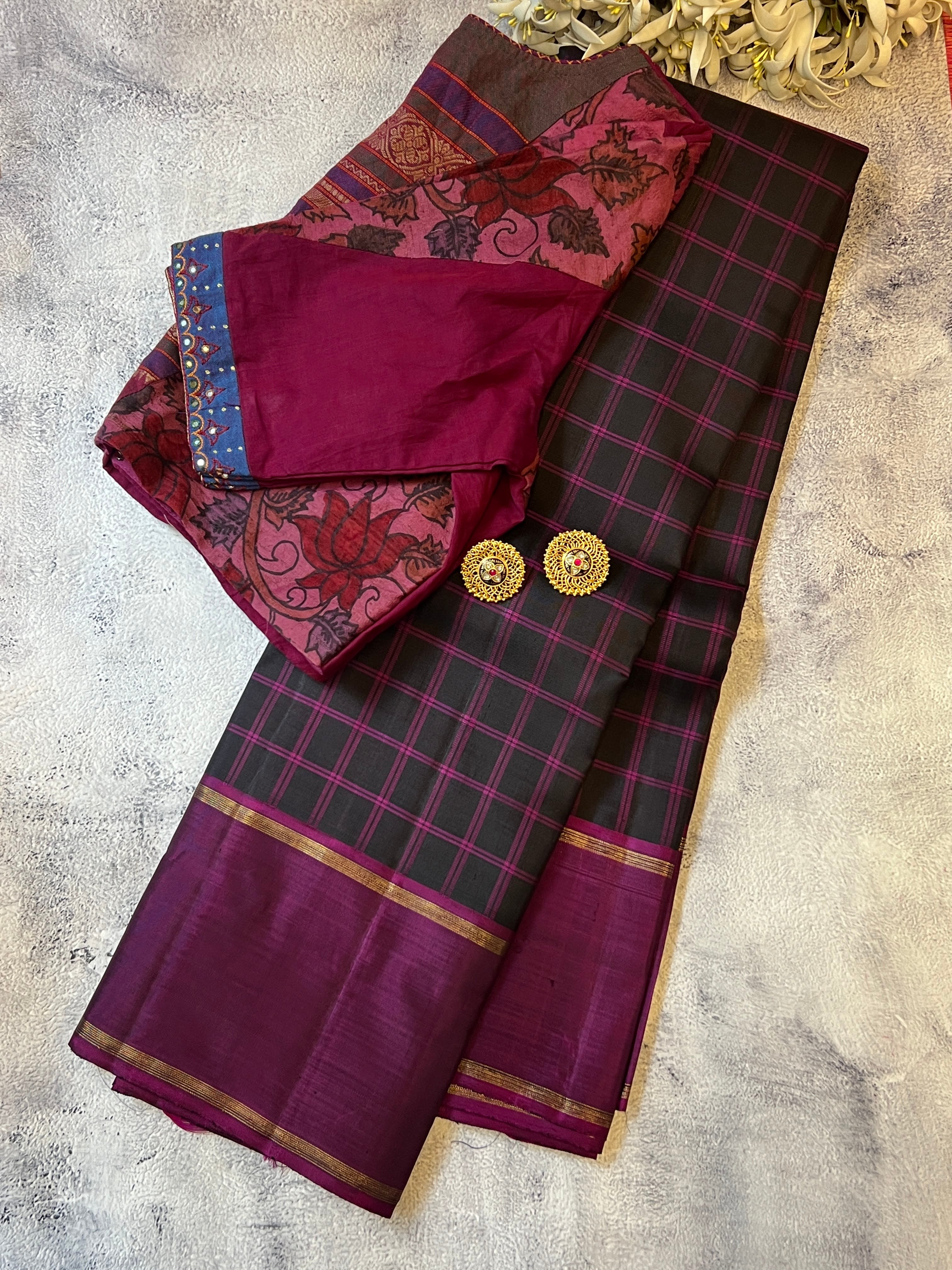 Charita coloured checked kanchipuram silk saree