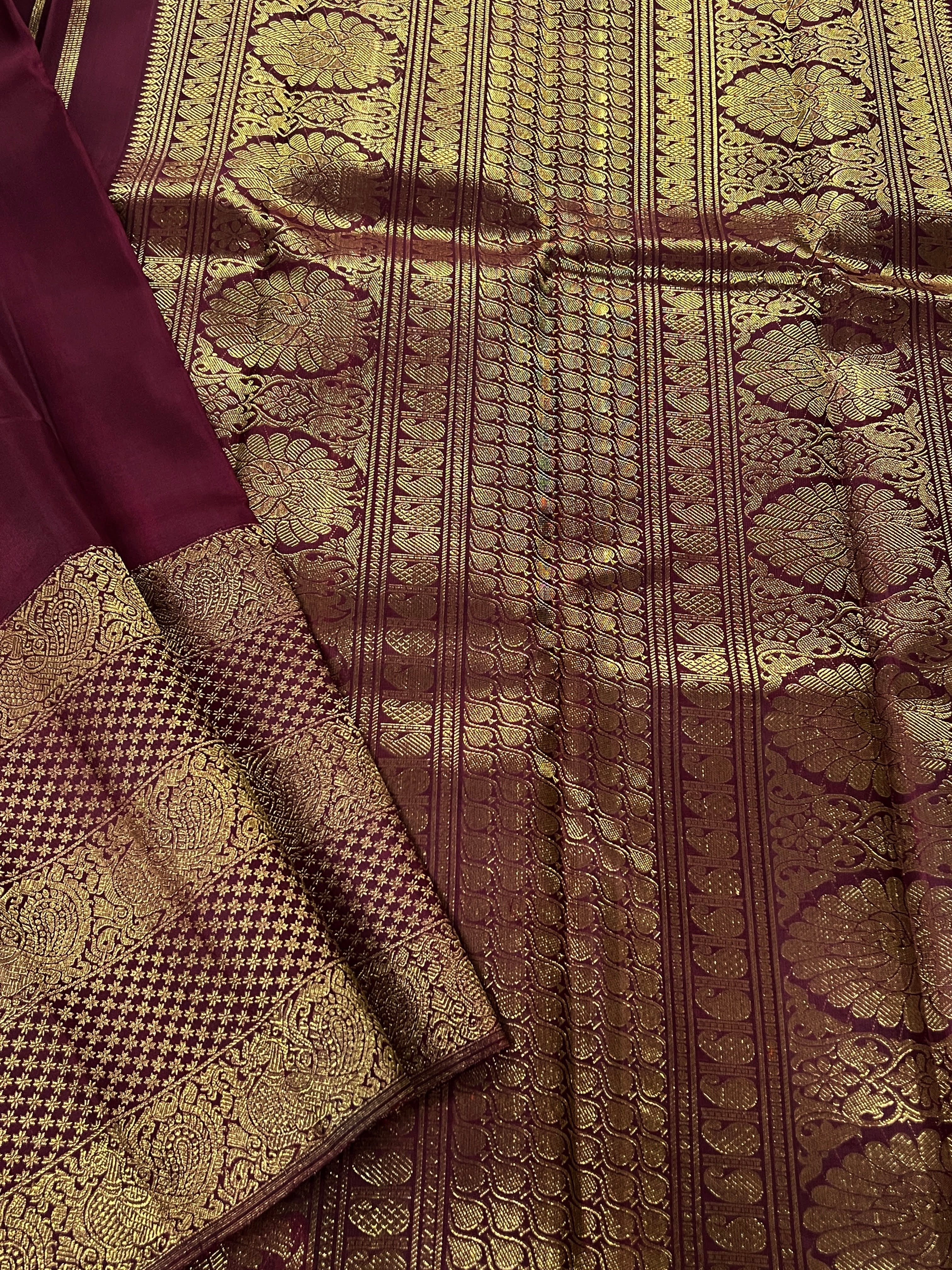 Trayi multi design kanchipuram silk saree