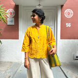 Tropical Blooms Heather top - Yellow