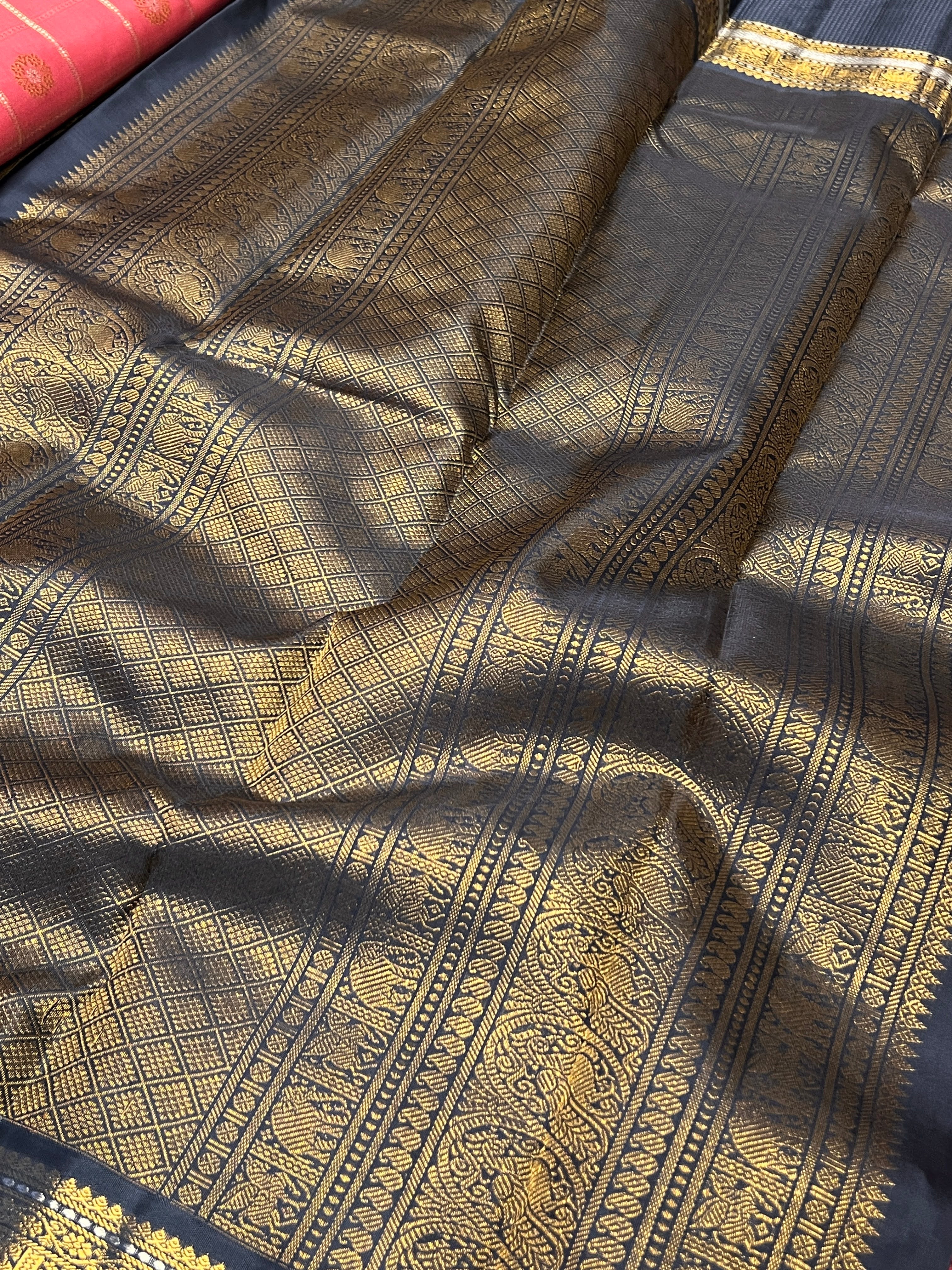 Mohana checked butti kanchi silk saree