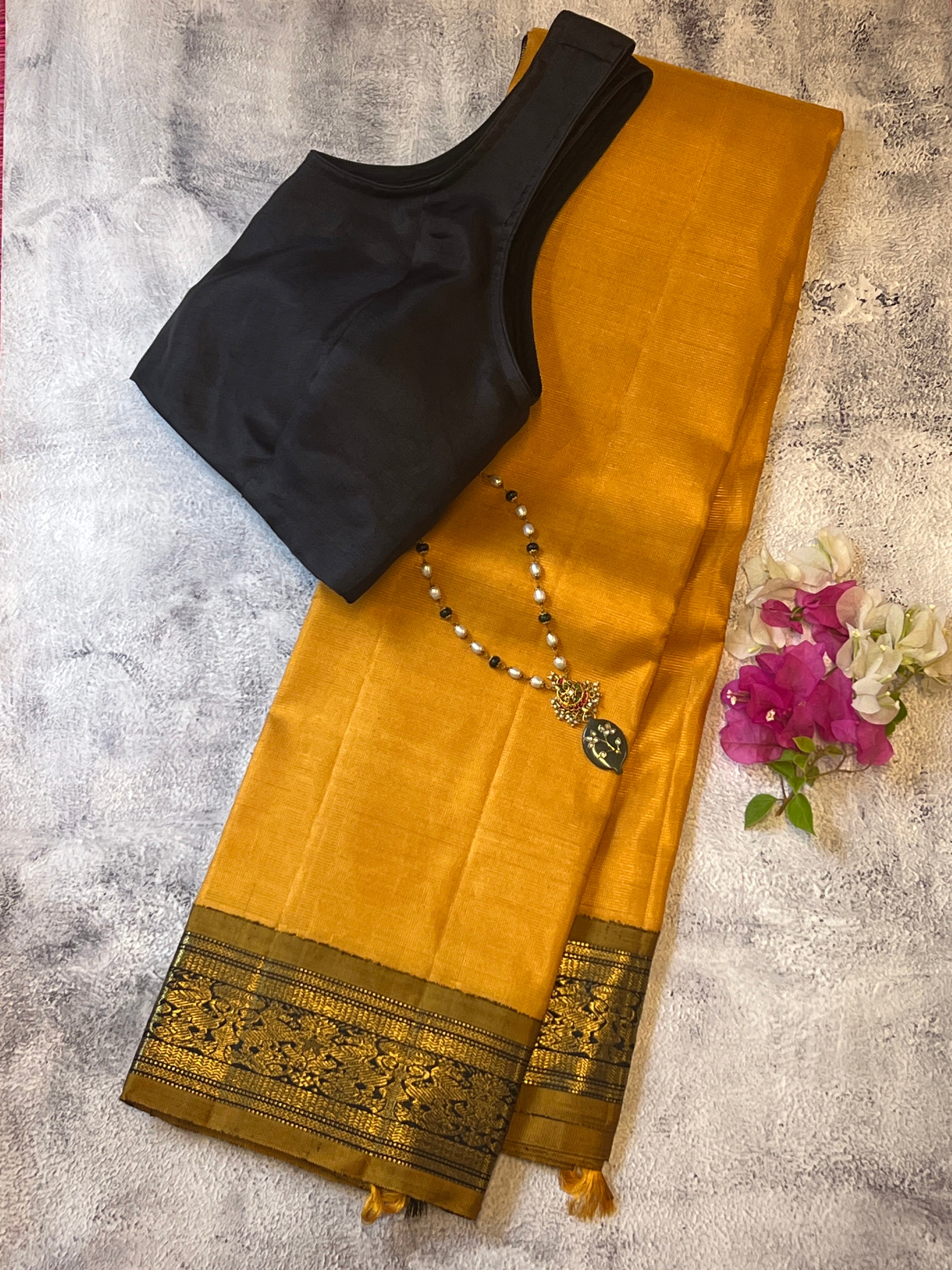 Yukta korvai vaira oosi kanchipuram silk saree