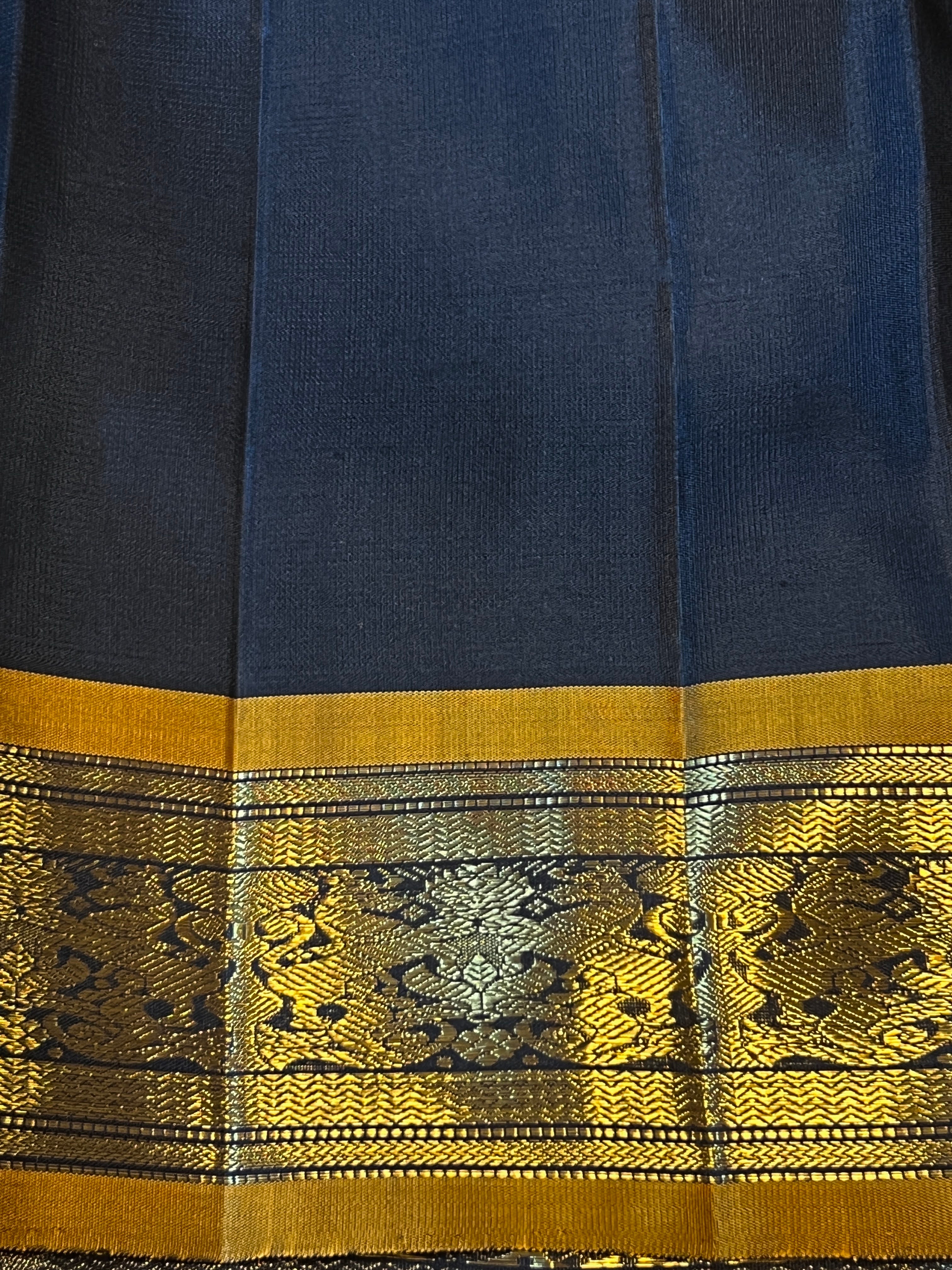 Yukta korvai vaira oosi kanchipuram silk saree