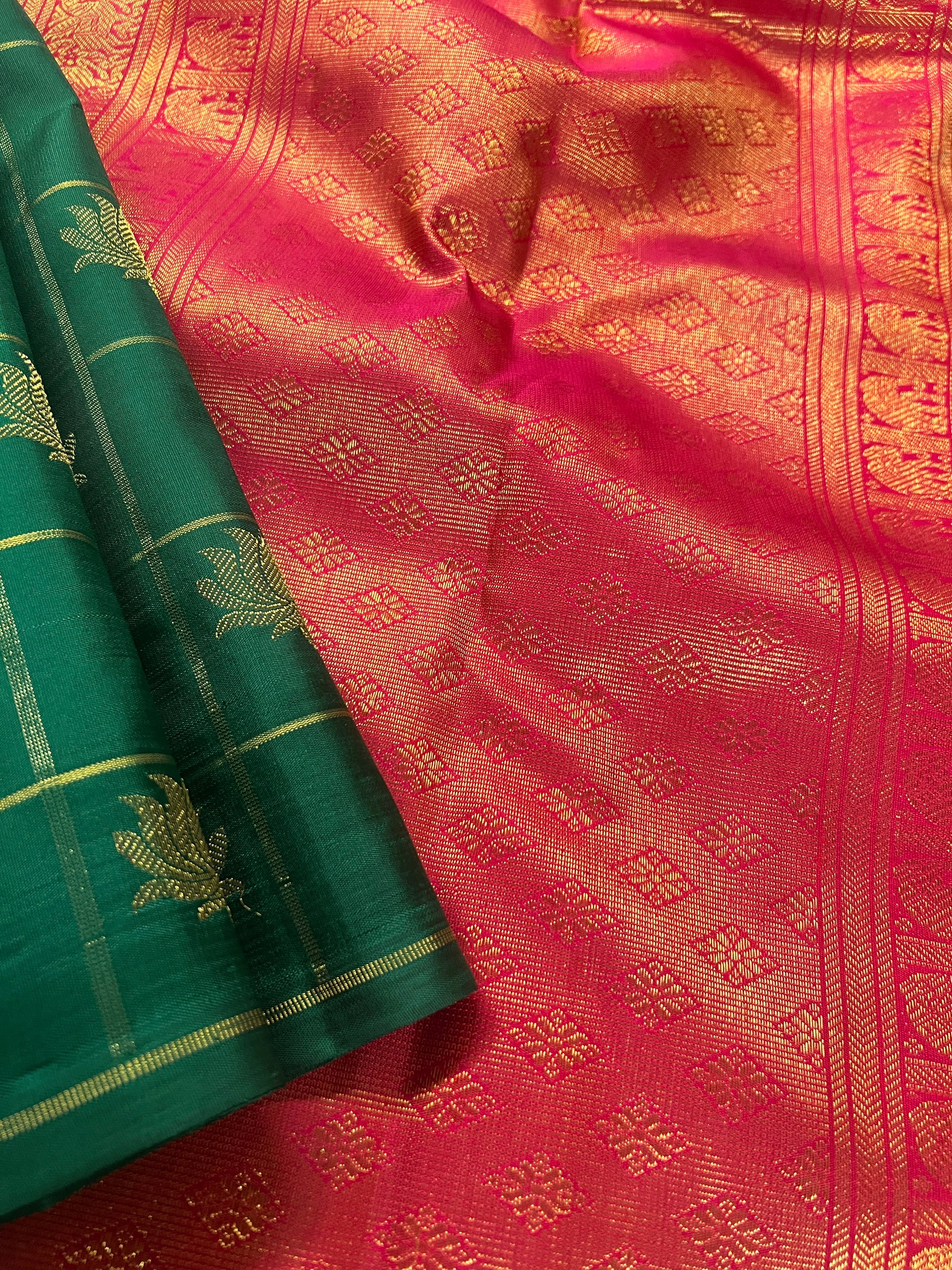 Charita boxed lotus kanchipuram silk saree