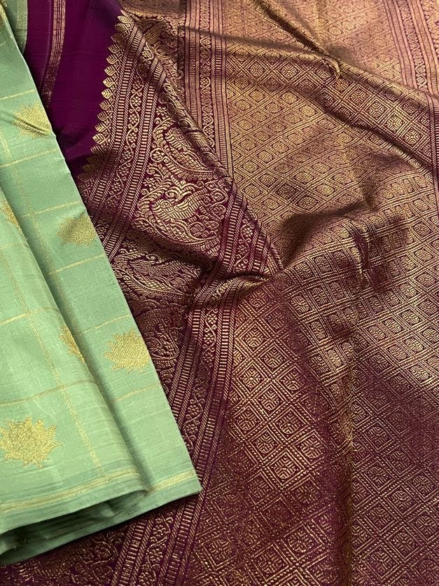 Charita boxed lotus kanchipuram silk saree