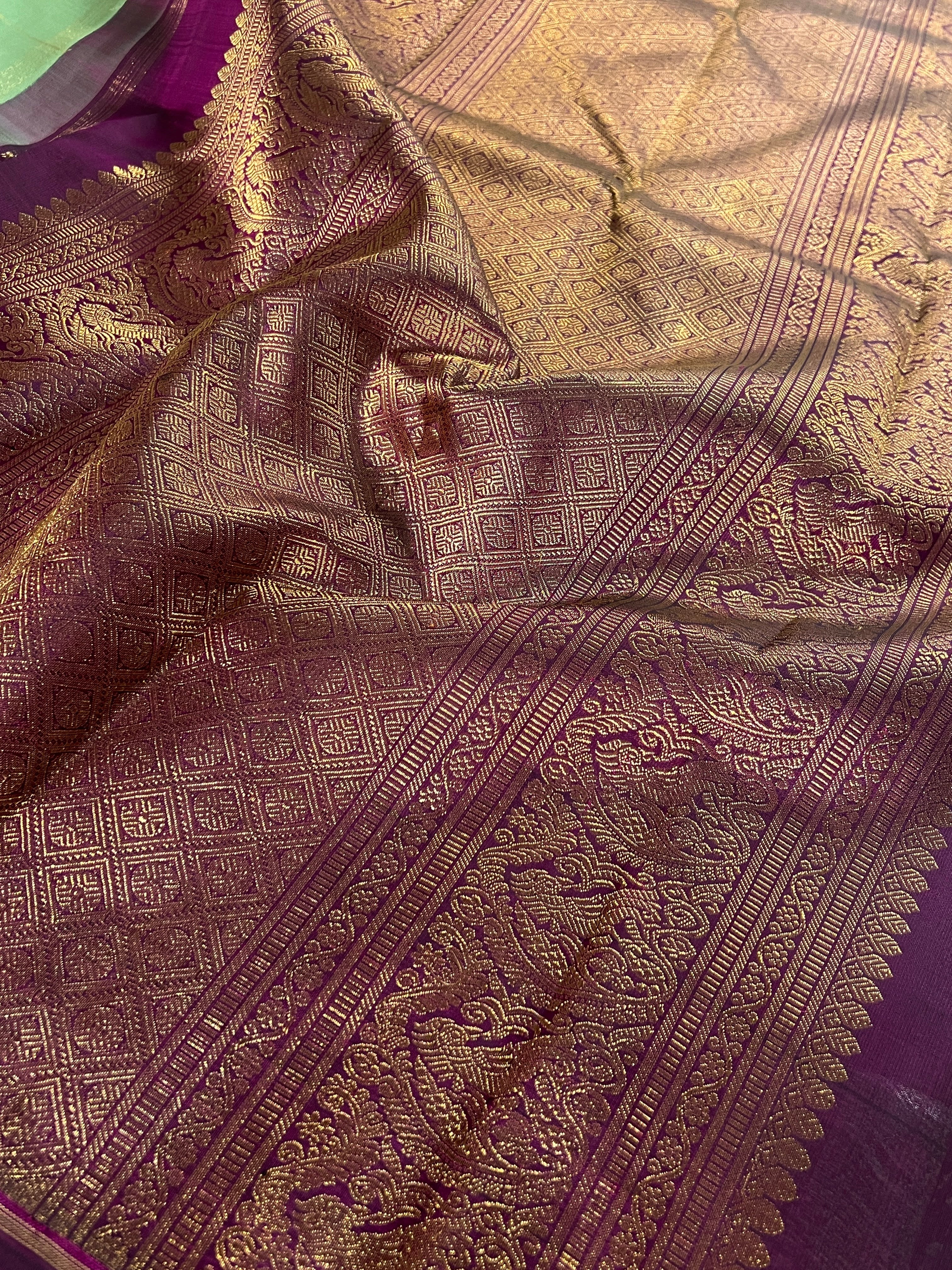 Charita boxed lotus kanchipuram silk saree