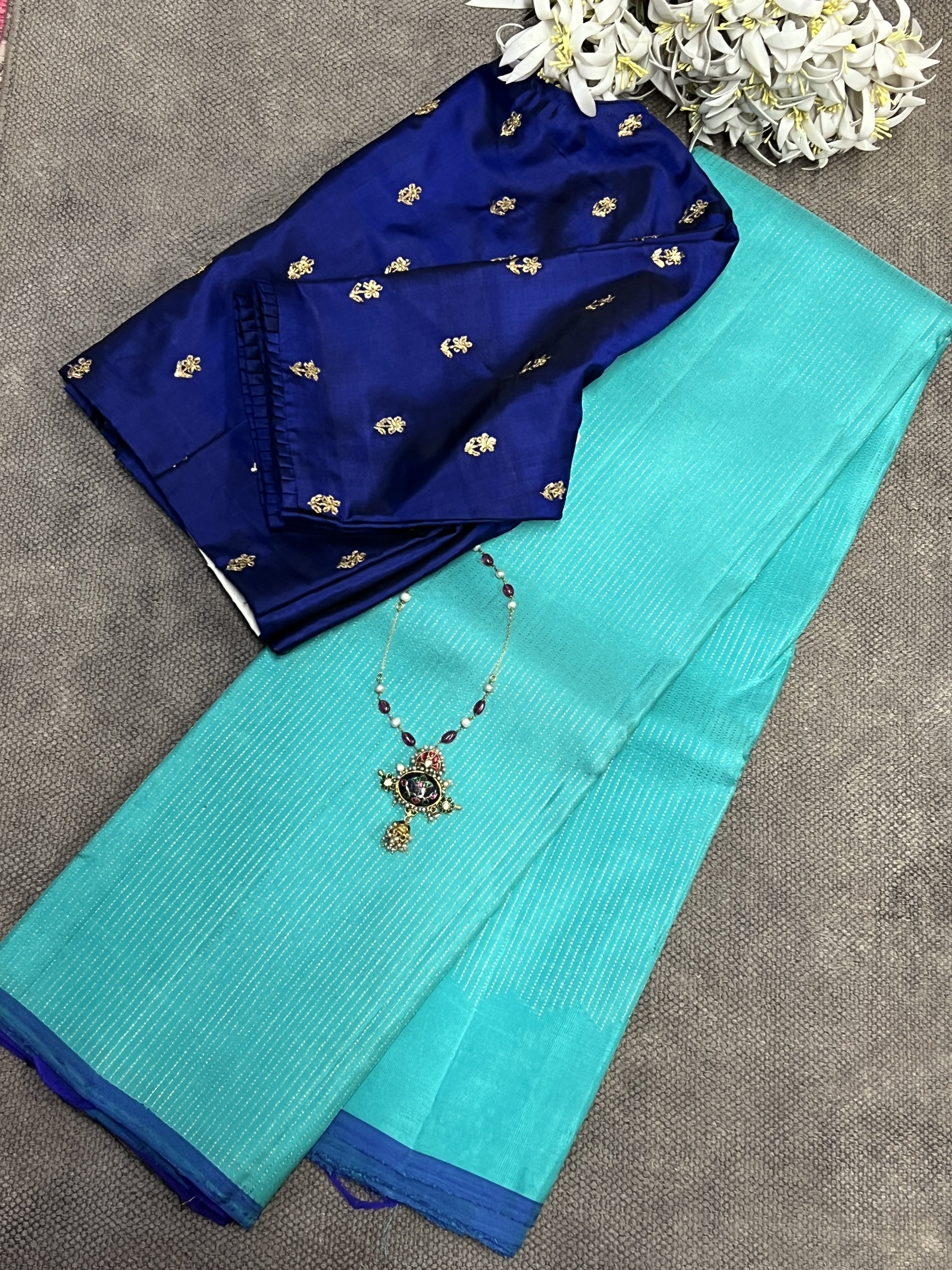 Nihira rising lines kanchipuram silk saree