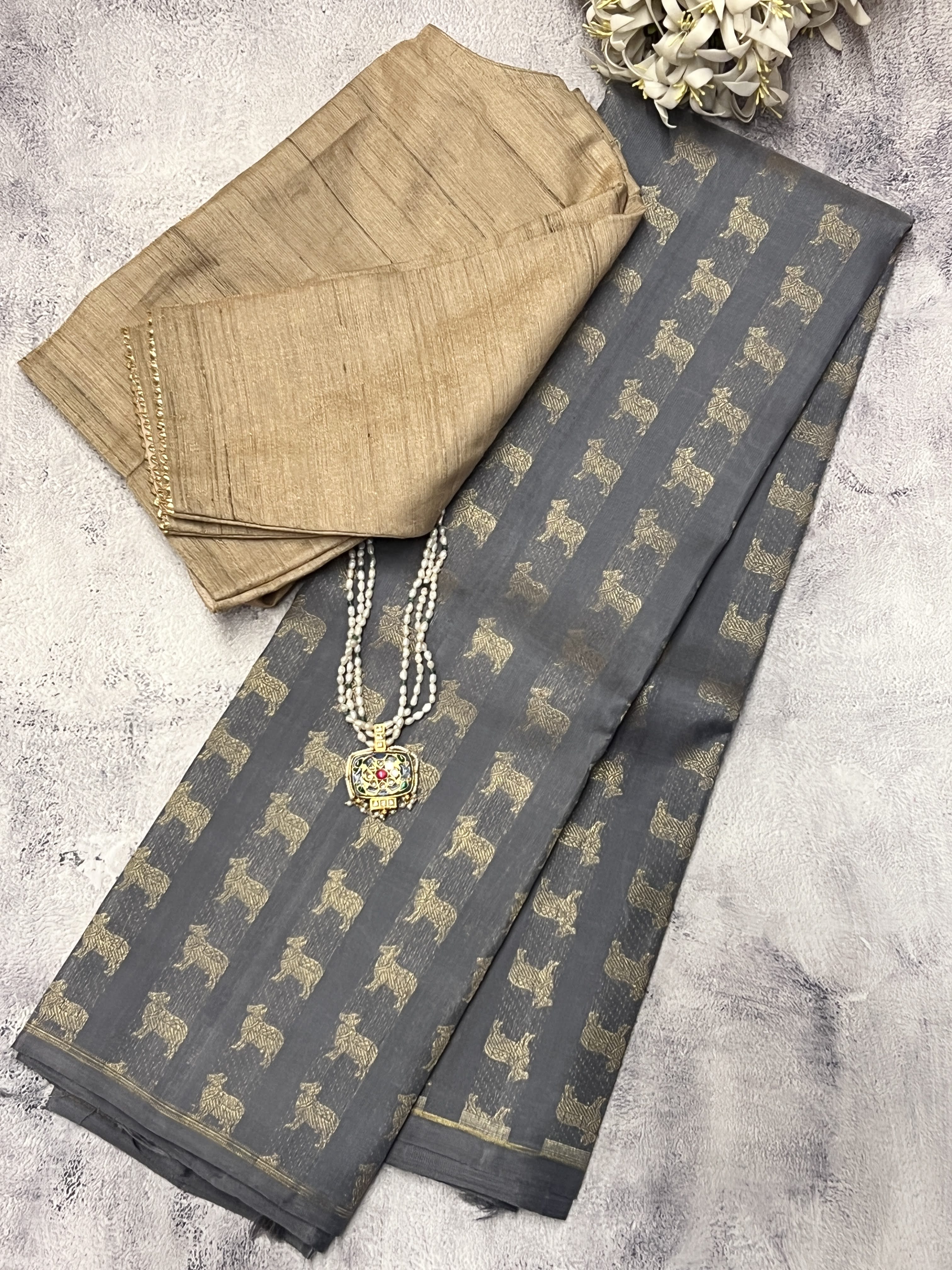 Meera kamadhenu Kanchipuram silk saree