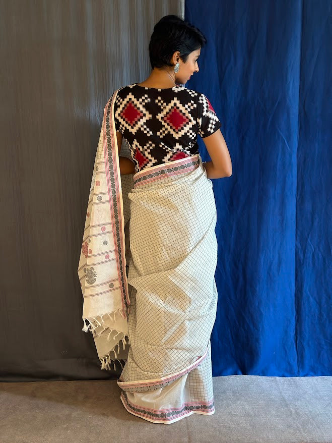 Iniya white checked kanchi cotton saree 2