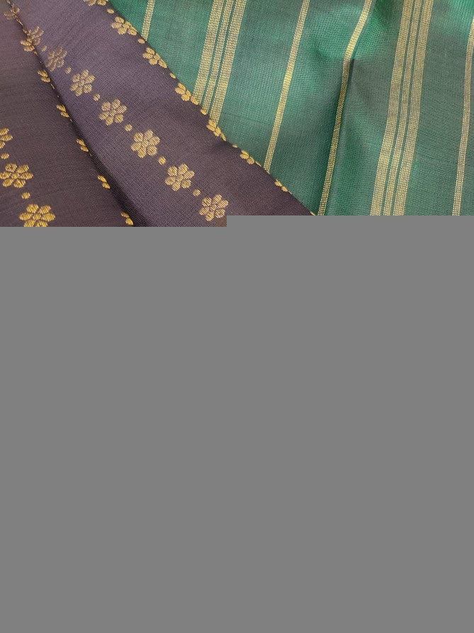 Meera - Black kanchipuram silk saree with dual colour pallu 1