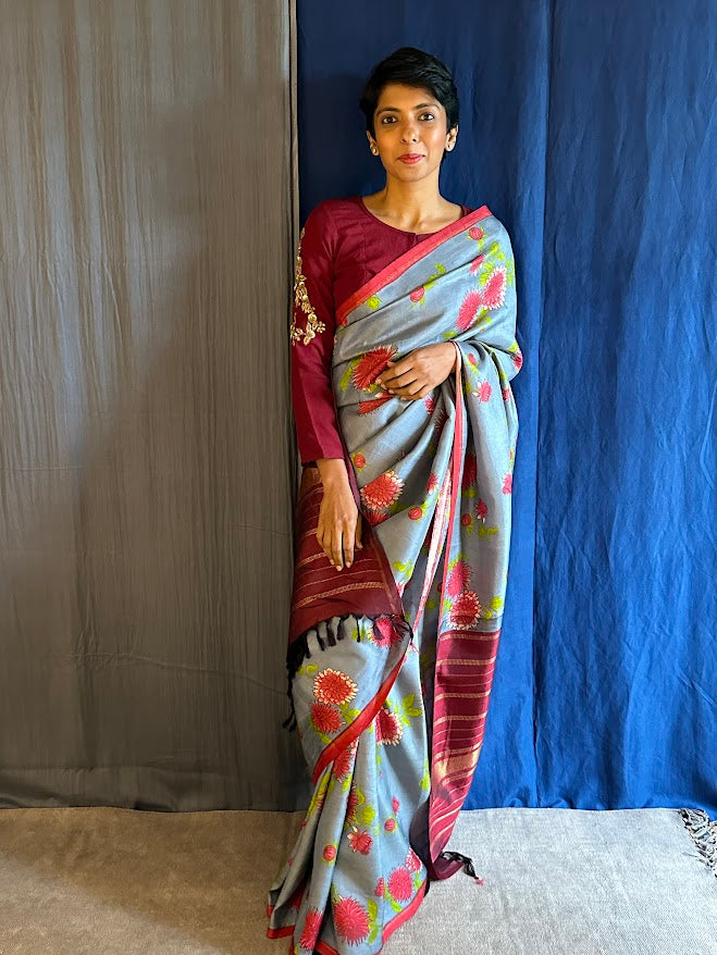 Mila Grey red Carnation handprinted kanchipuram silk saree 8