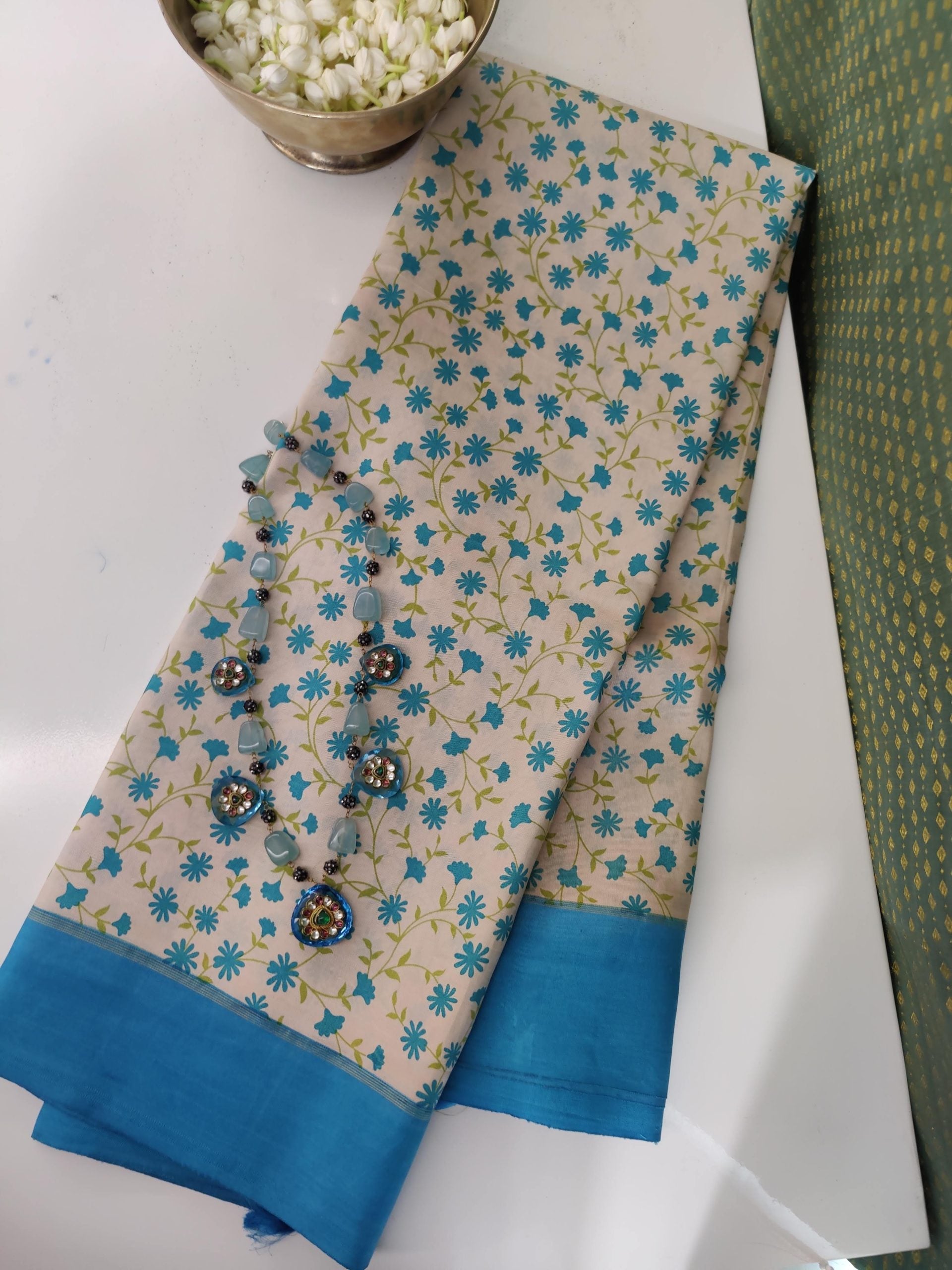 Mila-Turquoise-daisies-block-print-saree-2.jpg