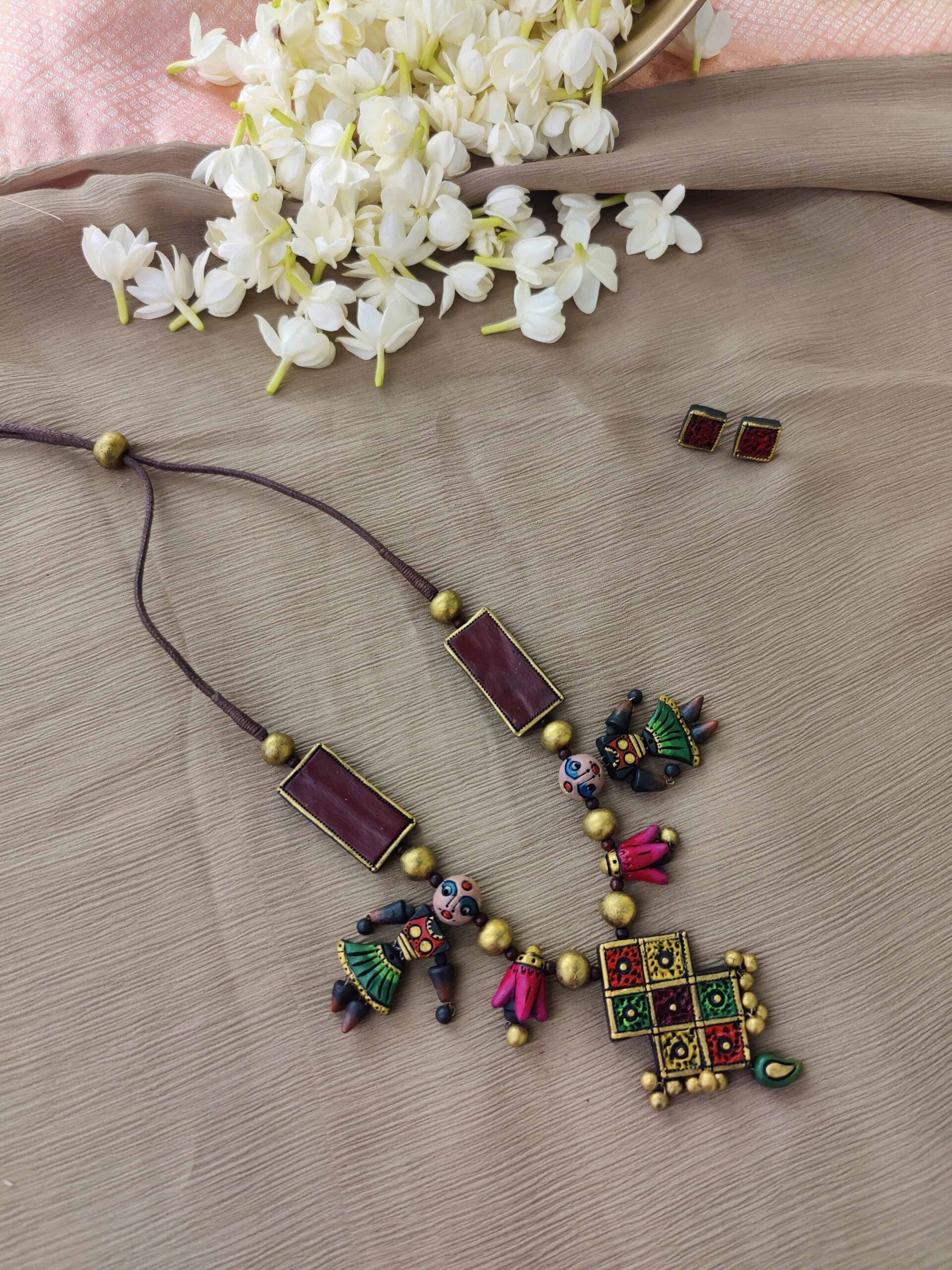 Multicoloured-fancy-handmade-terracotta-necklace-with-diamond-shaped-pendant-and-earrings-1-1-1.jpg