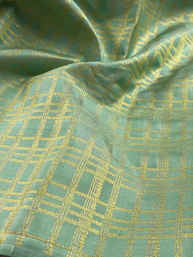 Ornate checked kanchipuram silk fabric