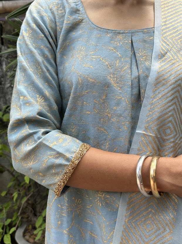 Powder blue gold linen block printed set 2