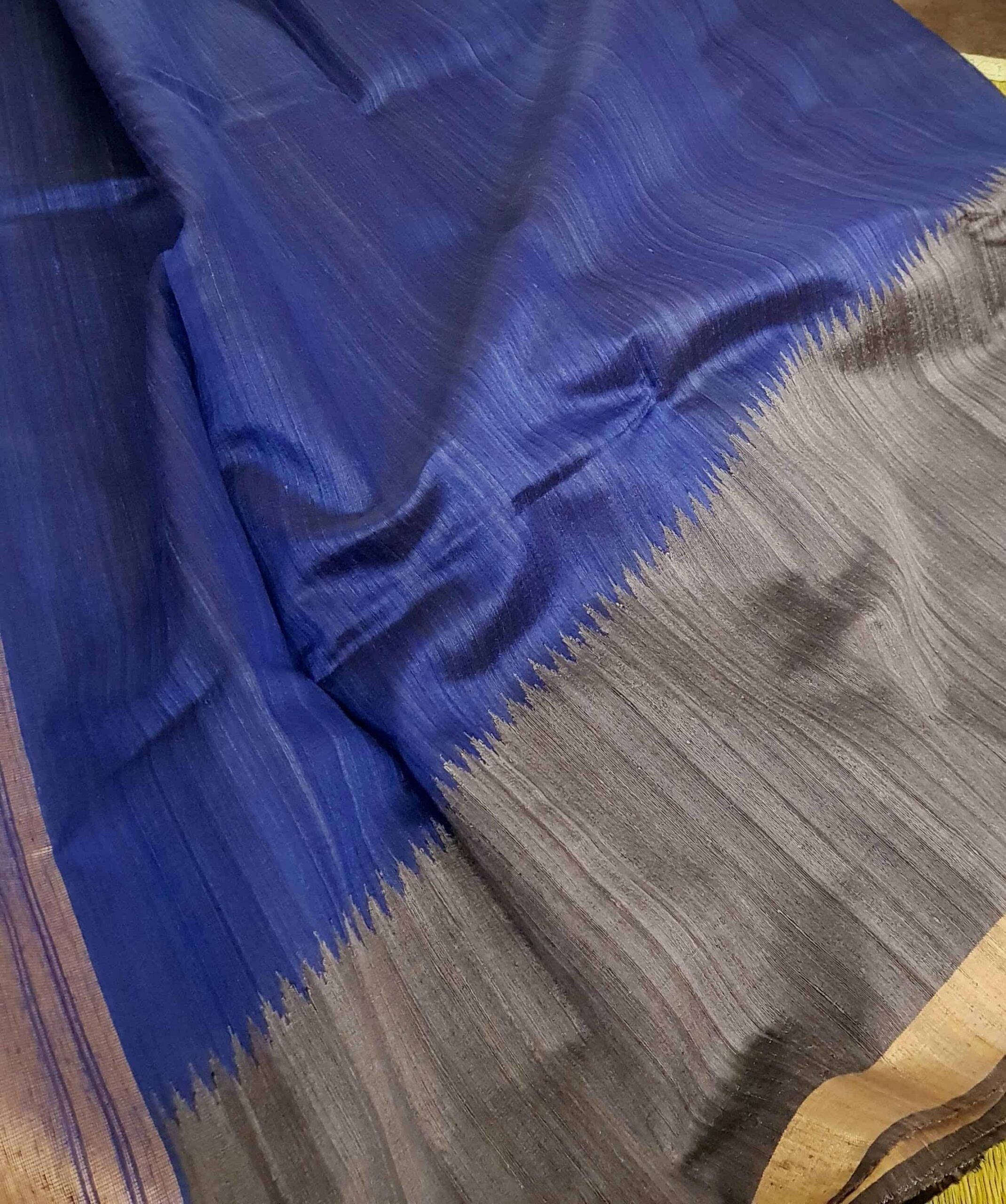 Royal-blue-and-grey-Matka-silk-saree-in-raising-pattern-with-zari-border-and-pallu-1.jpg