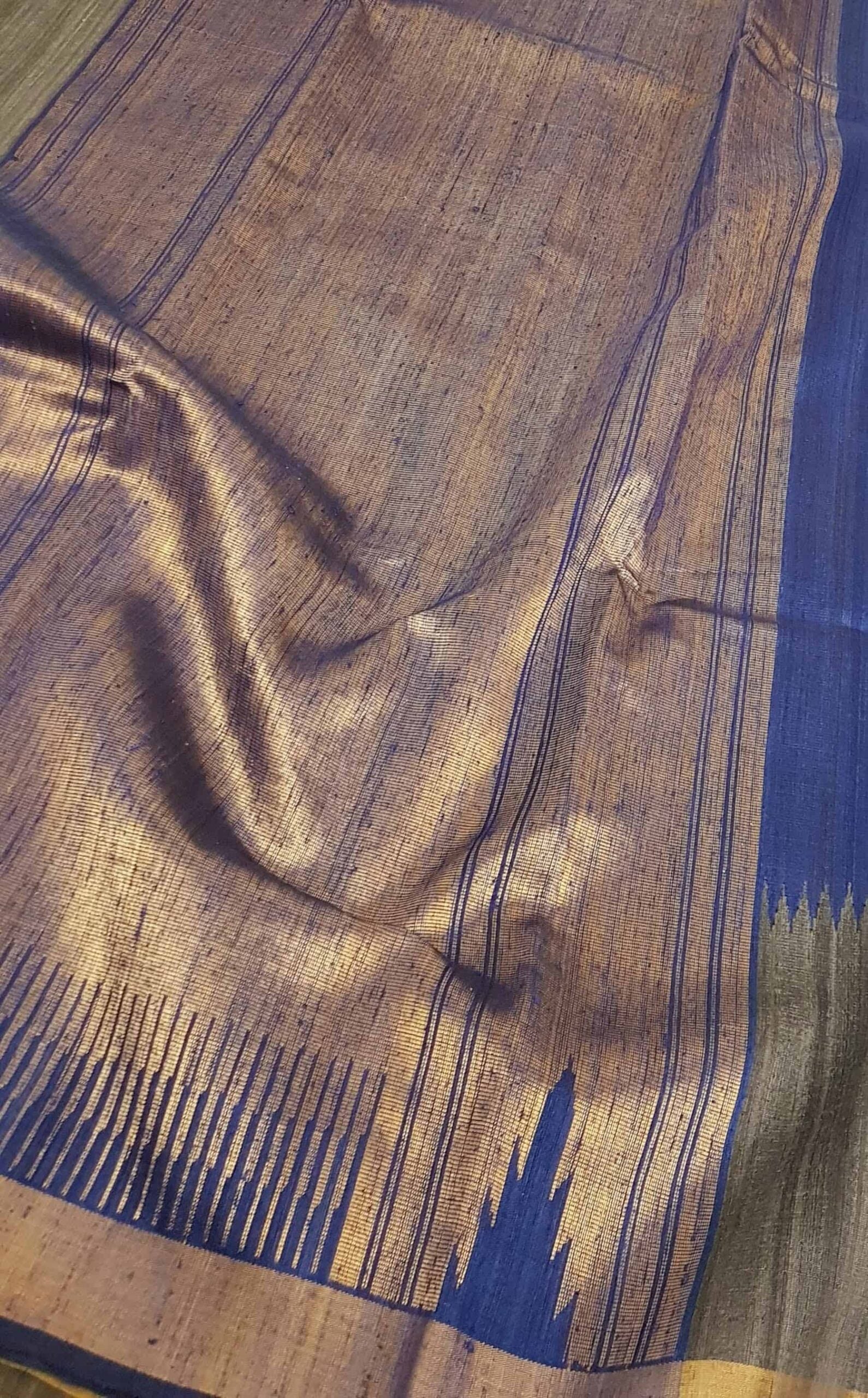 Royal-blue-and-grey-Matka-silk-saree-in-raising-pattern-with-zari-border-and-pallu-5.jpg