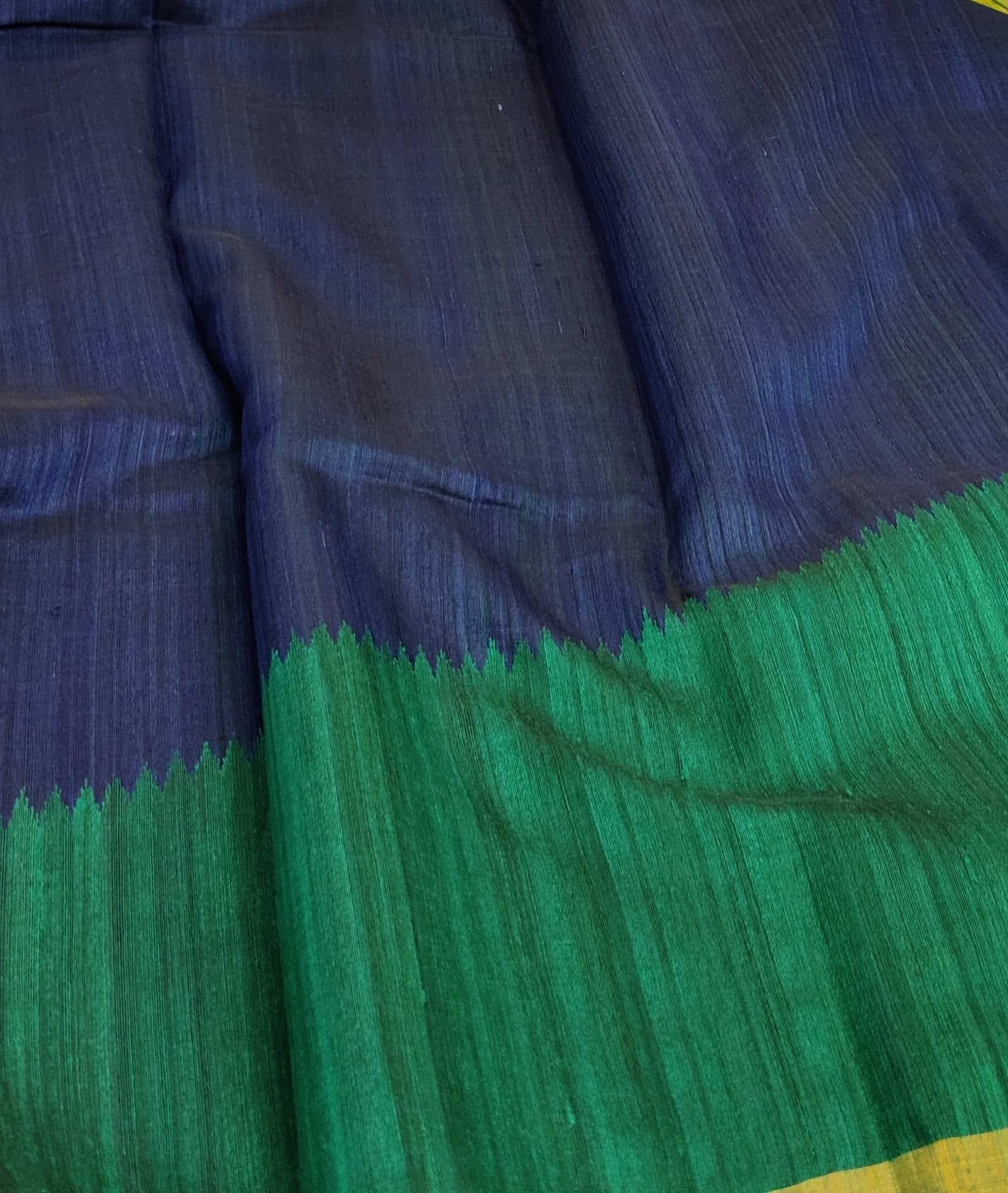 Royal-blue-and-rama-green-matka-silk-in-raising-pattern-with-zari-border-and-pallu-3.jpg