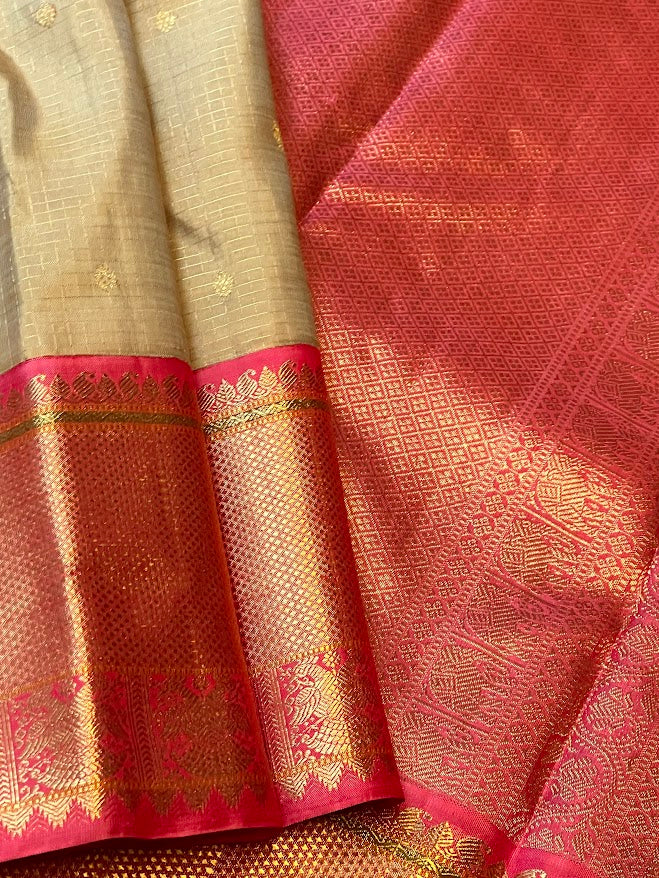 Sumangala beige pink bridal kanchipuram silk saree