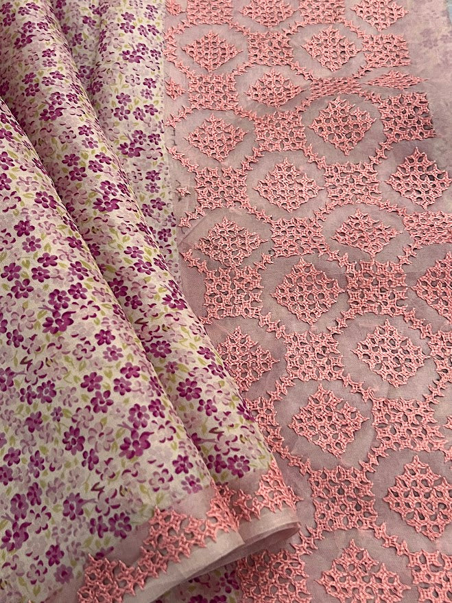 Tuhina dusty pink garden organza kutch saree 1