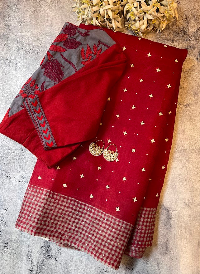 Tuhina red organza saree