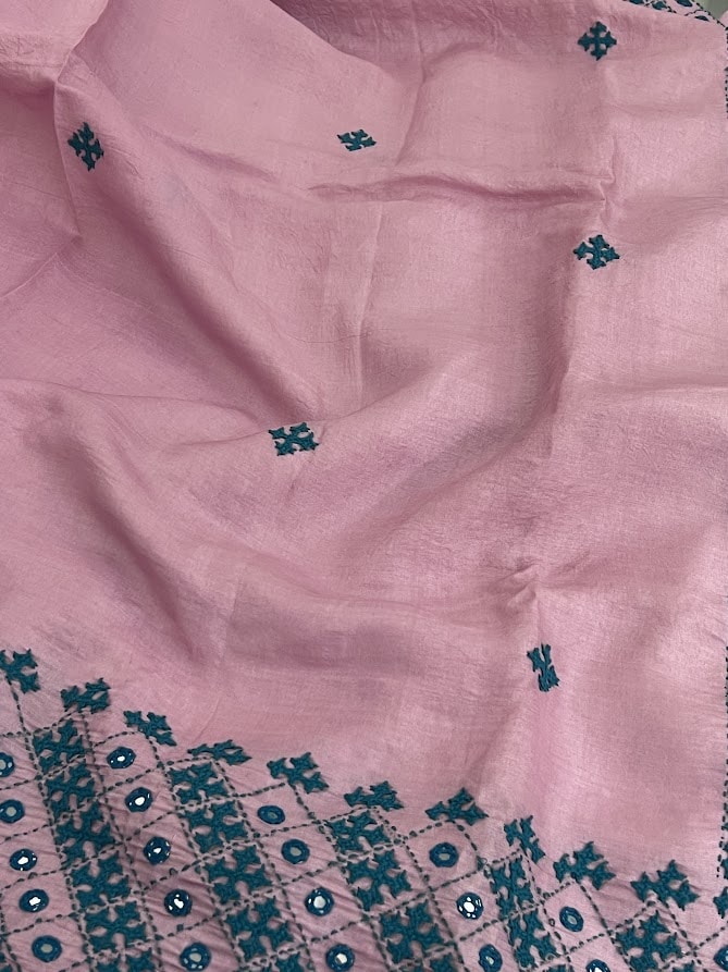 Tushara pink teal kutch embroidered tussar saree 3