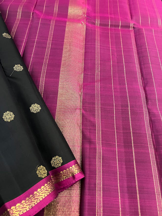 Vera black gold kanchipuram silk saree 1