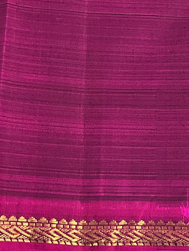 Vera black gold kanchipuram silk saree 4