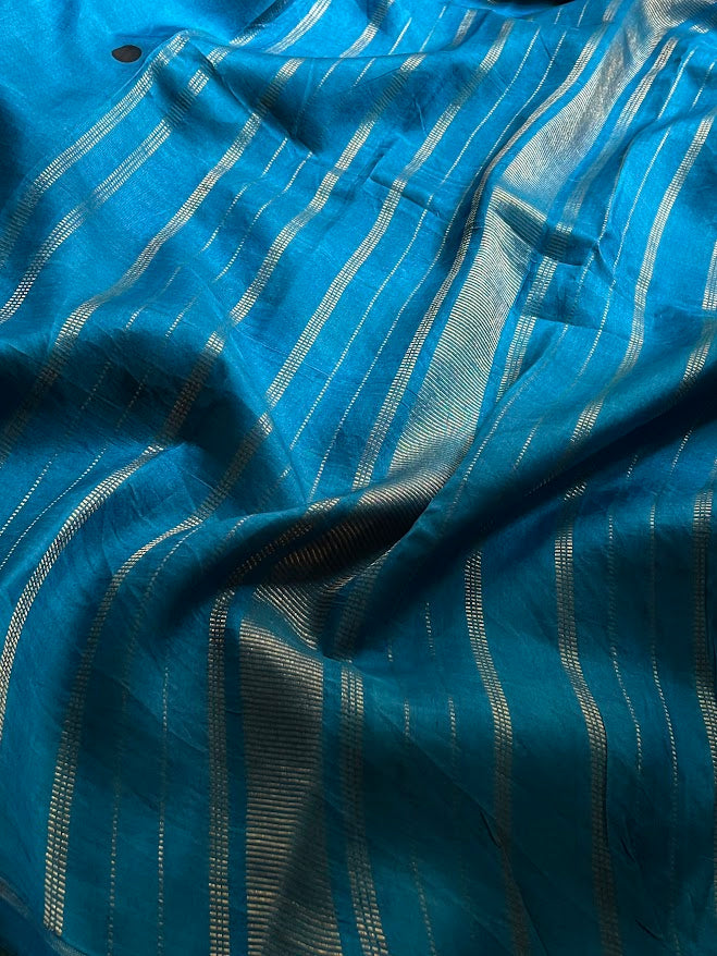 mila blue dot and stripe saree 2