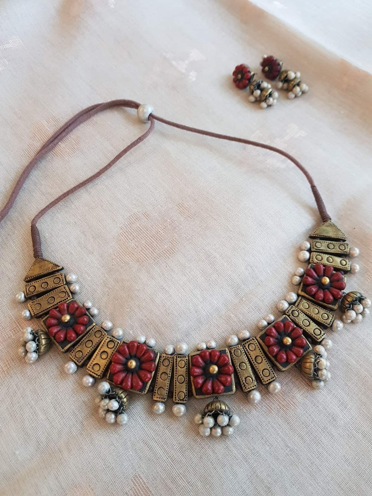 red gold terracotta neck lace