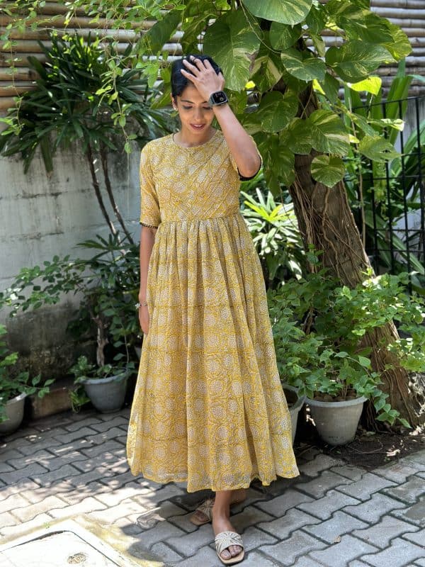 Naavya - Yellow dress (5)