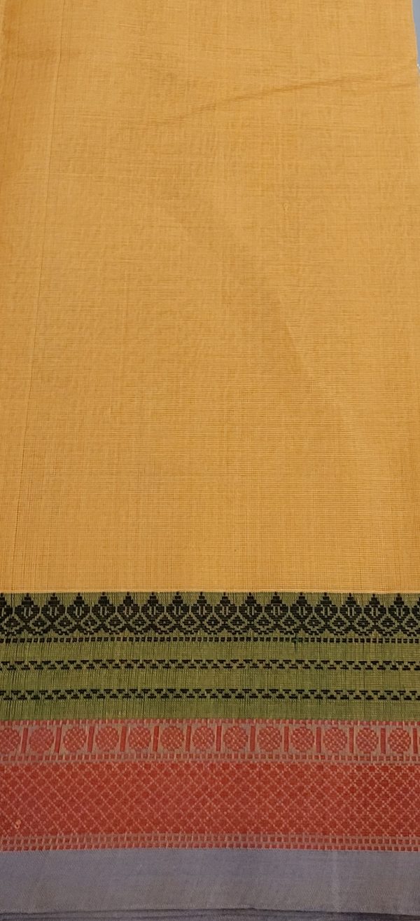Iniya - Sandel wood and green cotton (1)